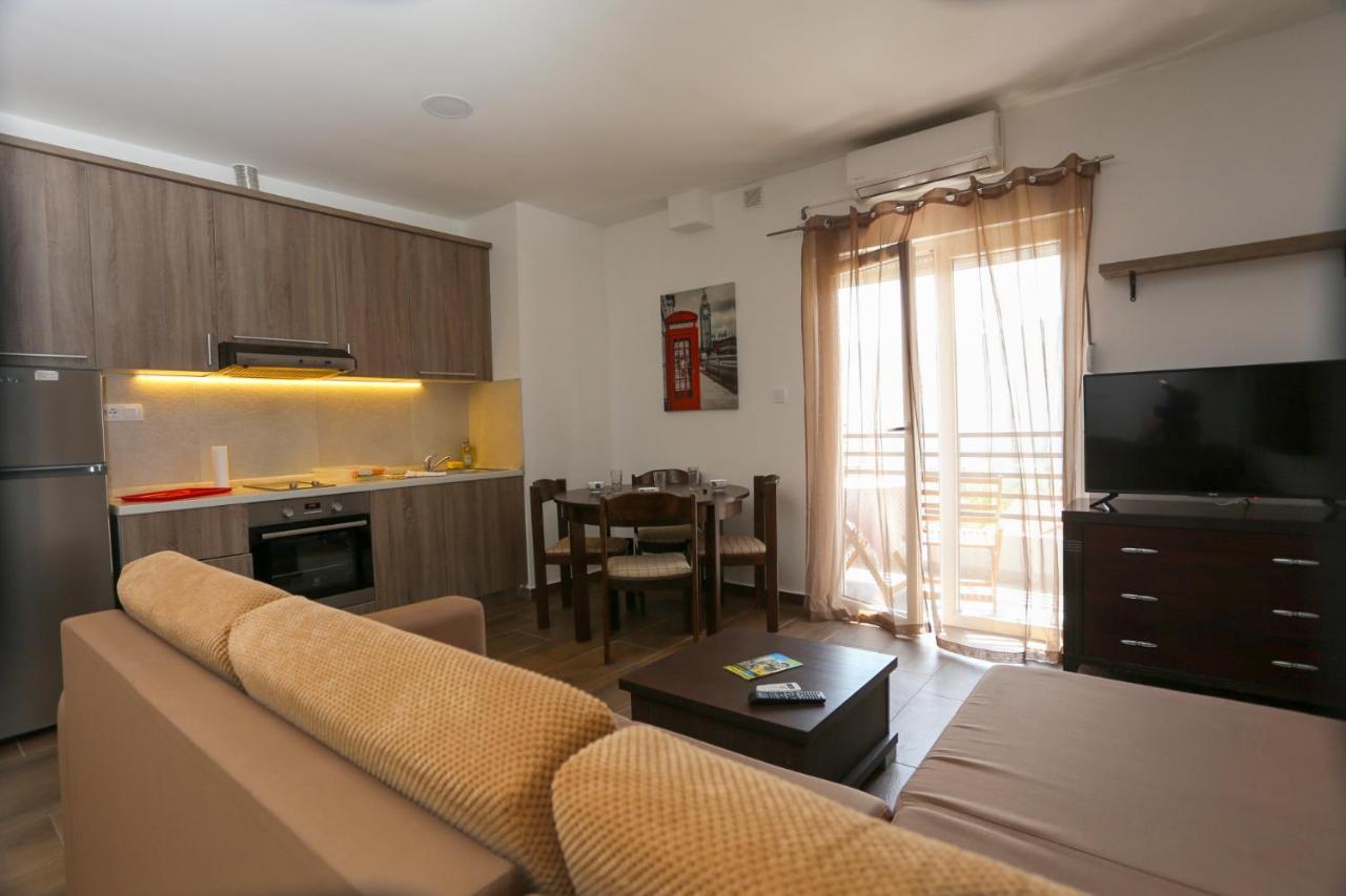 Magnolija Apartmani Igalo Extérieur photo