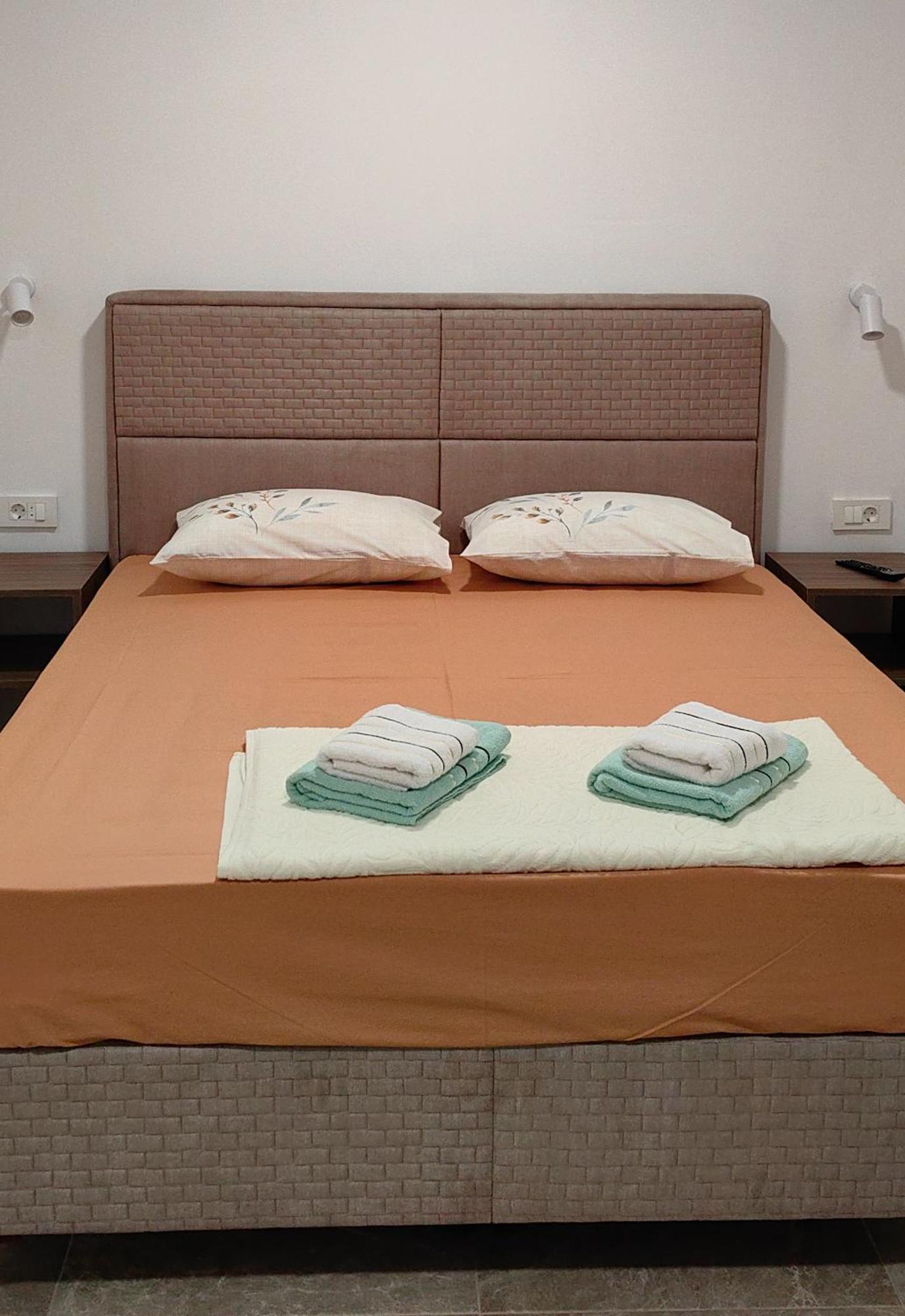 Magnolija Apartmani Igalo Extérieur photo